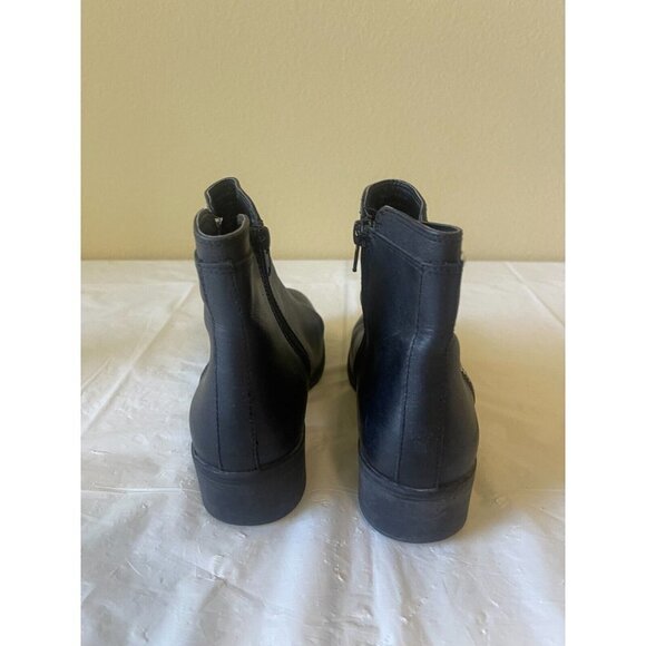 Woman's Boots Steve Madden leather Boot Size 8 zip "True" - Picture 4 of 16